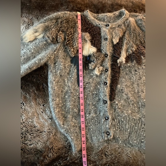 Vintage SWEATER Wool ~ Buttoned (M) Cardigan ~ multi/media/lapis lazuli/fur - Picture 15 of 16